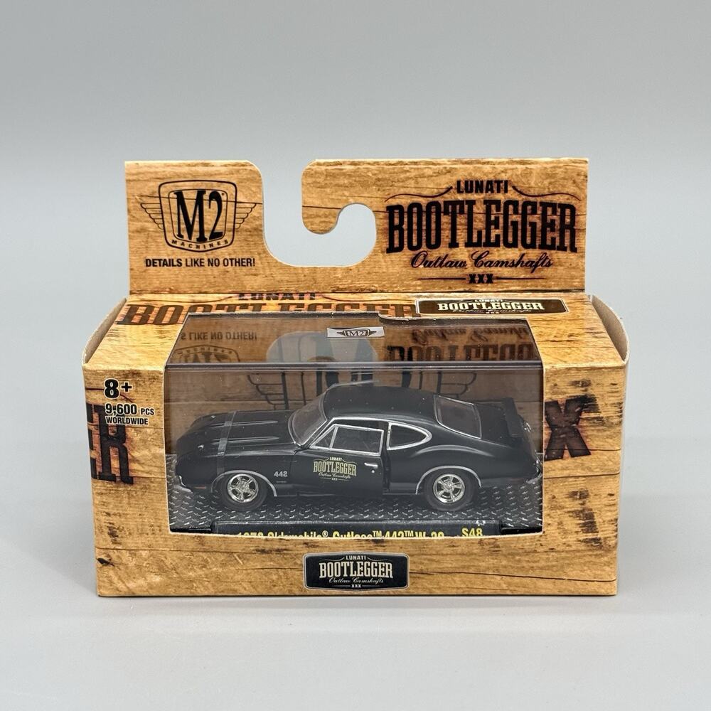 M2 Machines Lunati Bootlegger 1970 Oldsmobile Cutlass 442 W-30 1:64 Black Ltd Ed